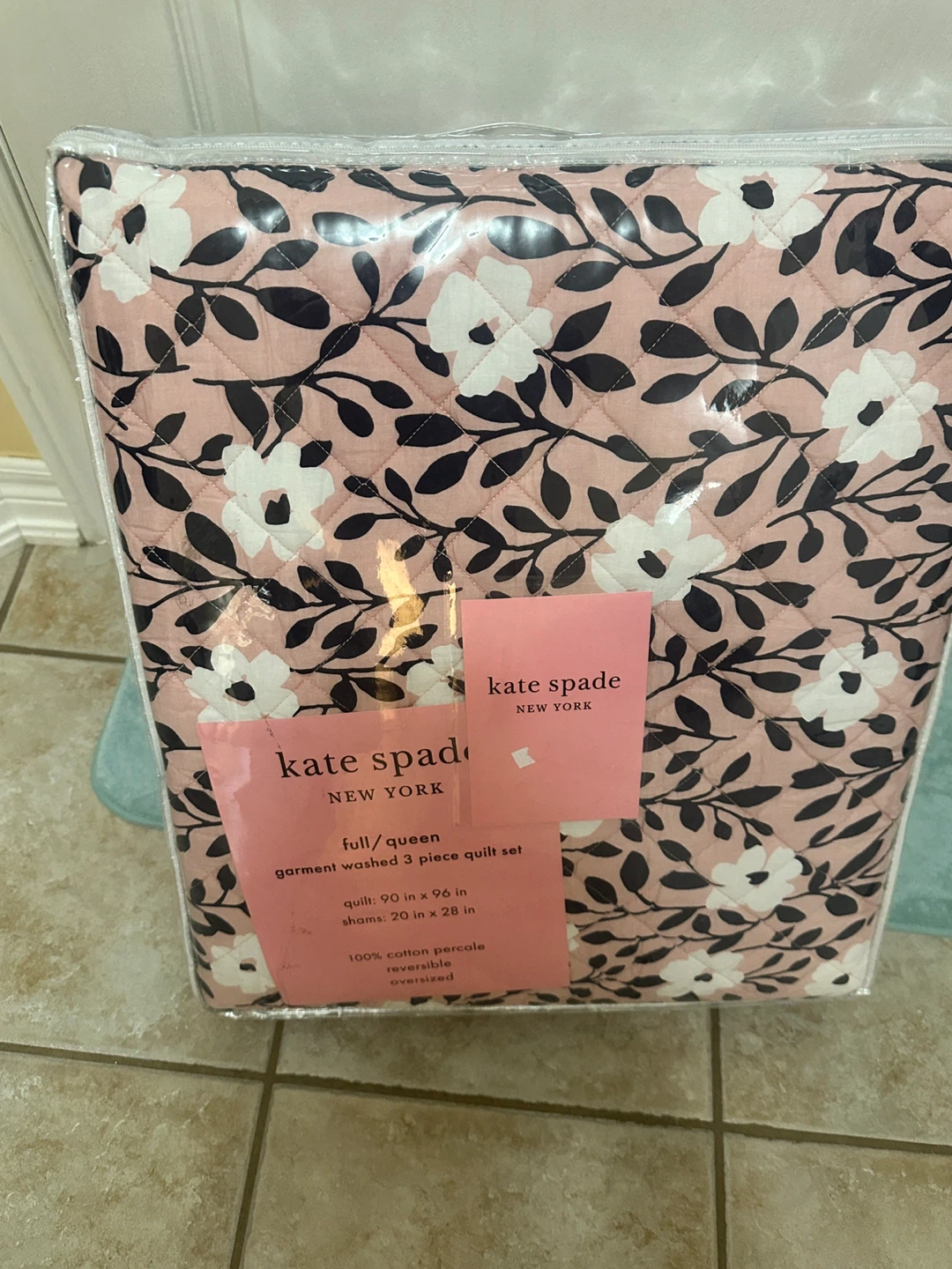 Bugatti luggage bag,Kat spade quilt set,6 Drawers dres - photo 4