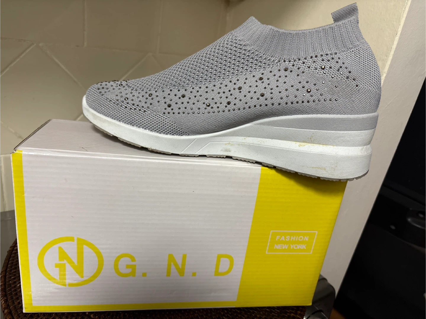 G.N.D. Women's Gray Rhinestone Knit Slip-On Sneakers - photo 3