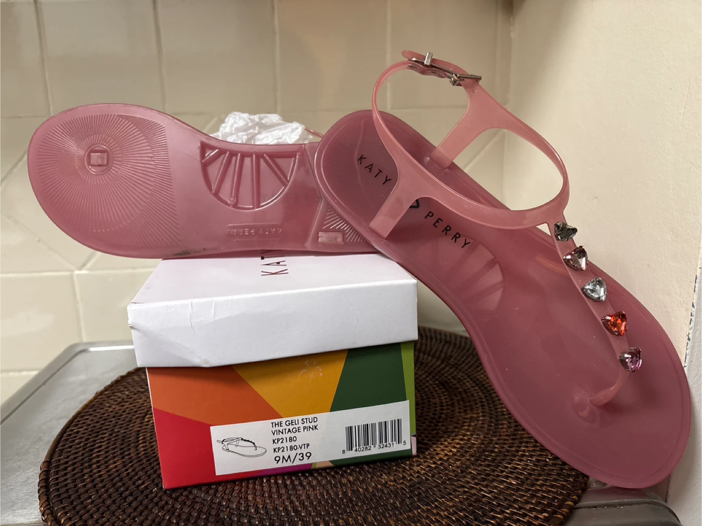 Katy Perry The Geli Stud Jelly Sandals Vintage Pink Size 9