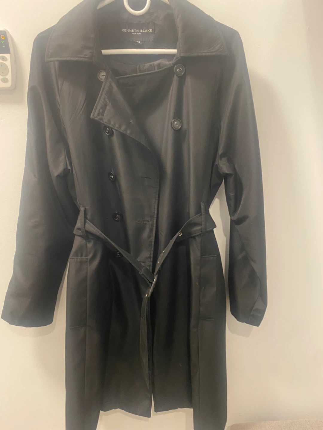 Kenneth trench coat