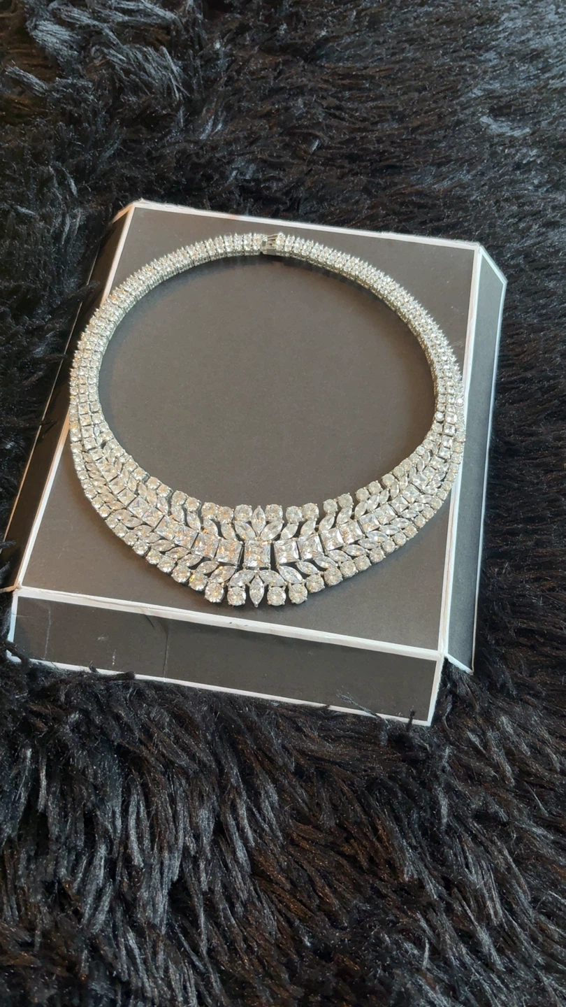 Sparkly Rhinestone Statement Necklace