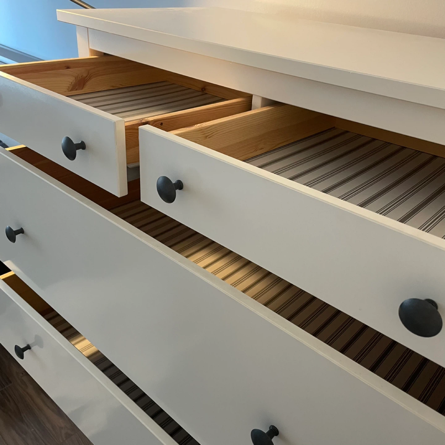IKEA Hemnes Dresser - photo 2