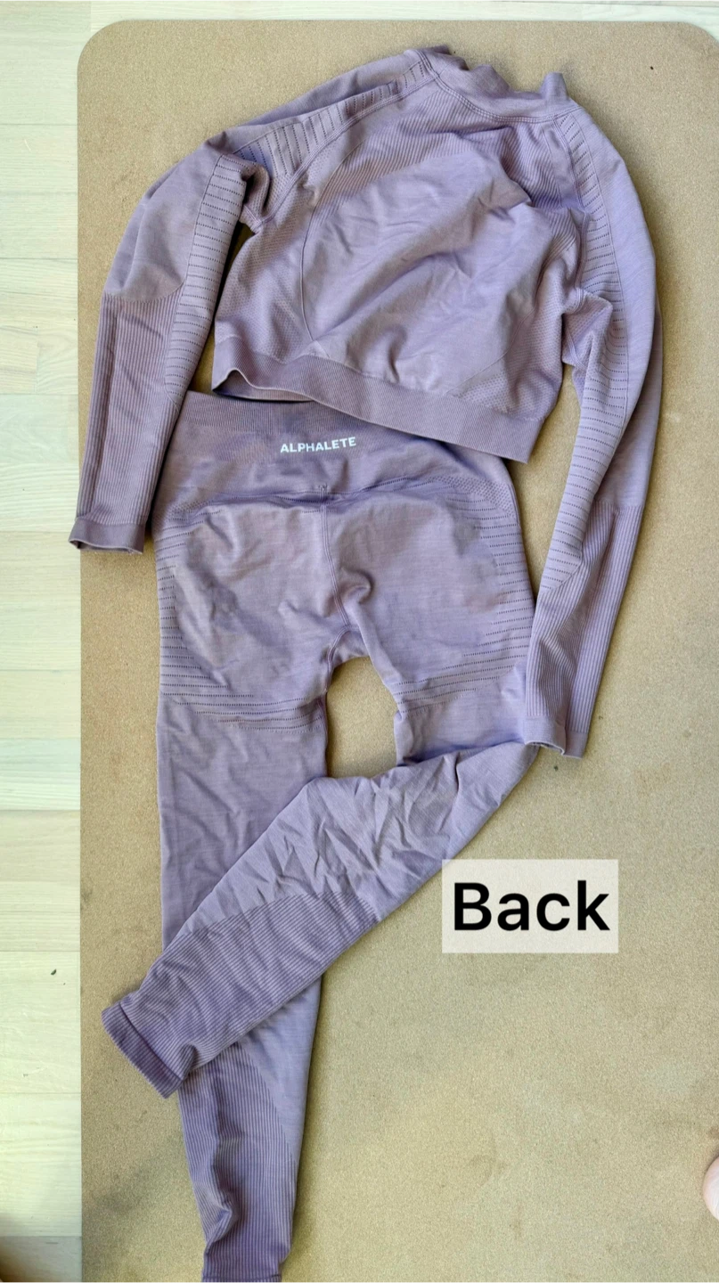 $20 ALL! ALPHALETE Sports crop + Leggings Set - blush pink/mauve - photo 2