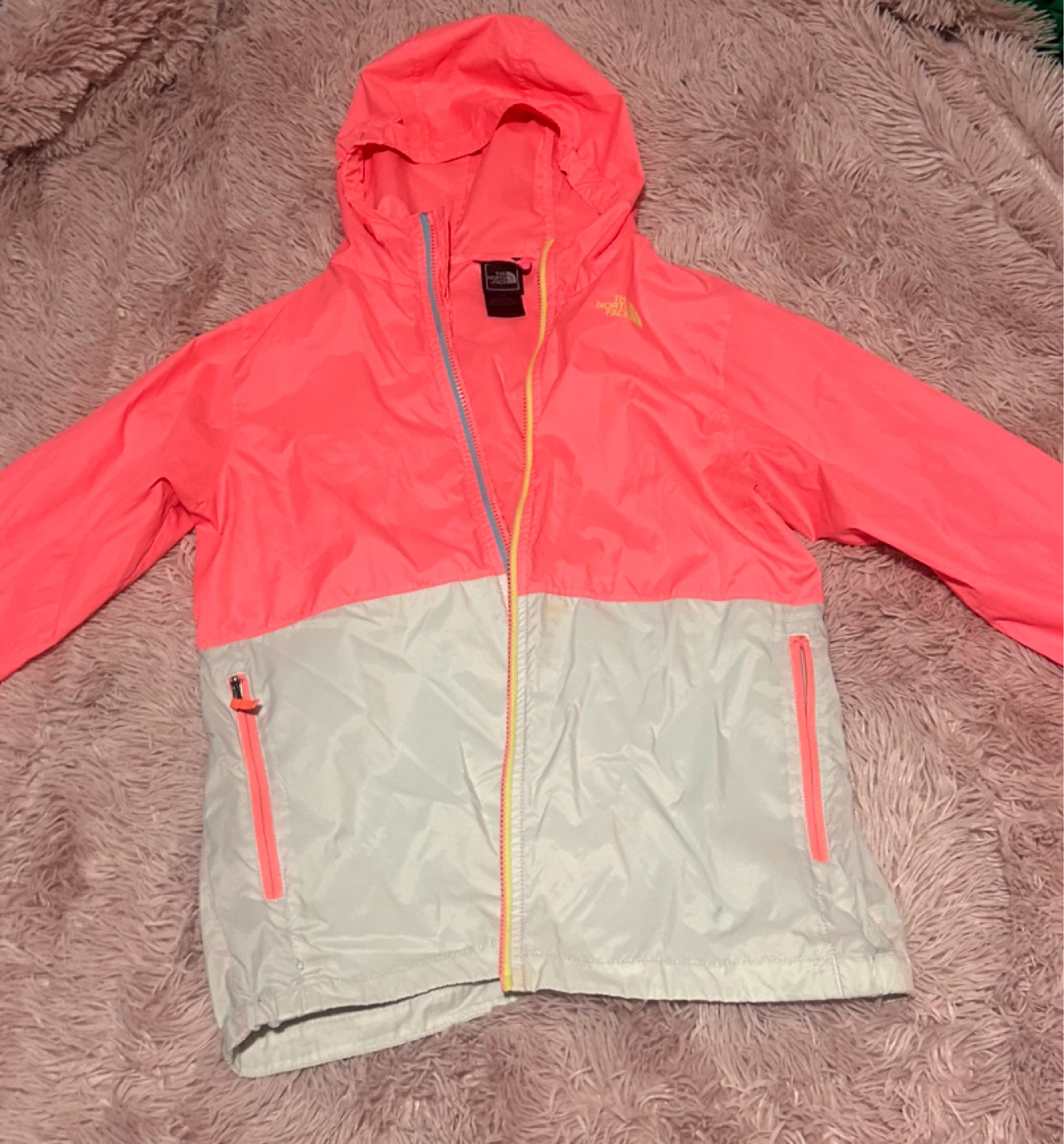 The North Face Hooded Windbreaker Jacket - Size 18🏆