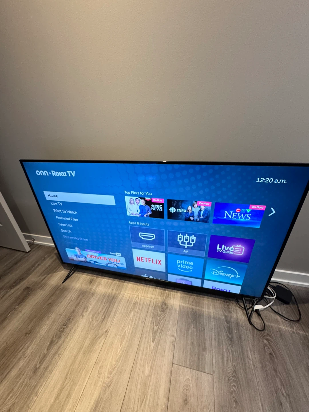 Roku TV 65” Smart