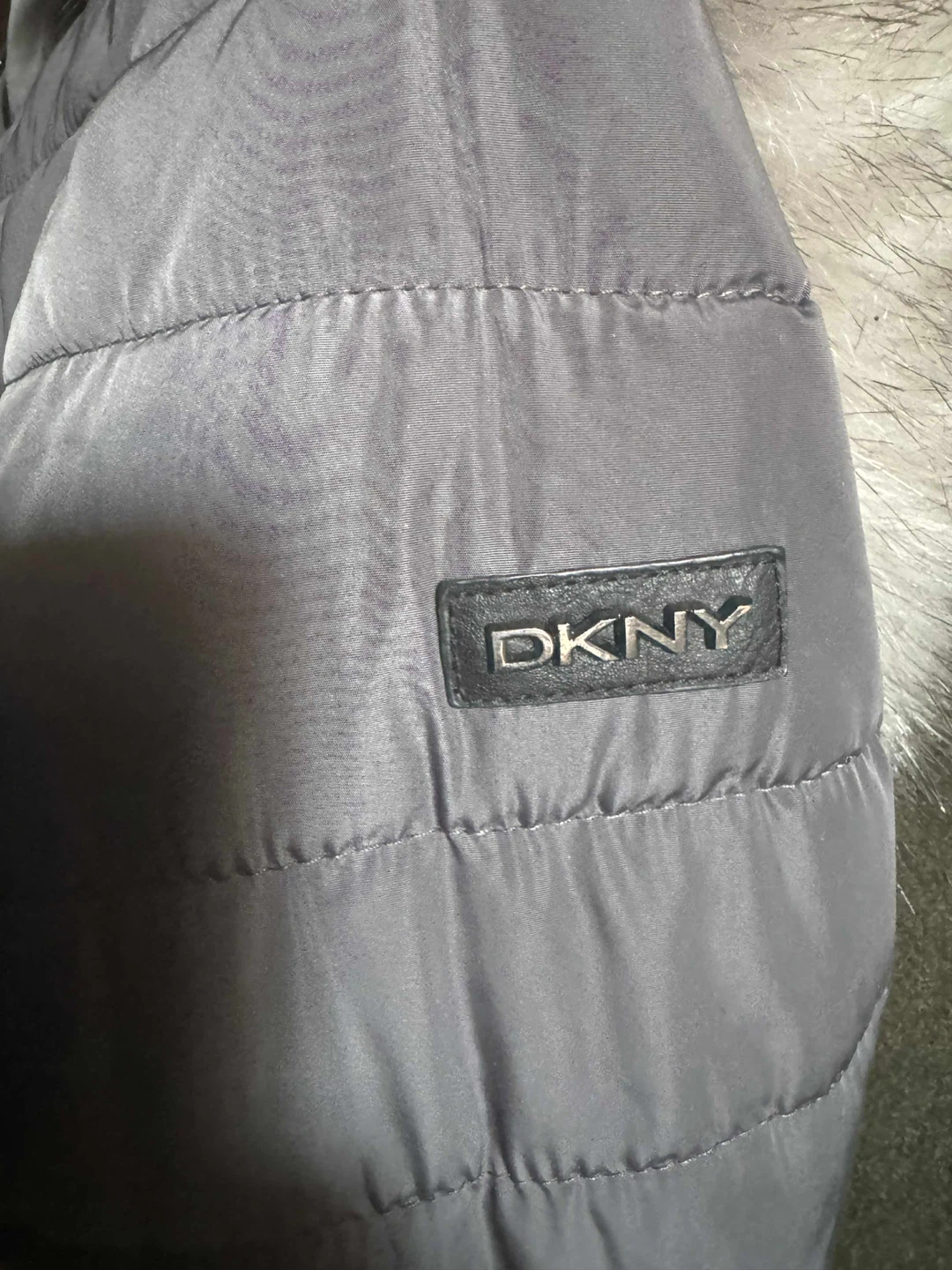 DKNY Women's Puffer Coat with Fur Hood - XS - photo 5