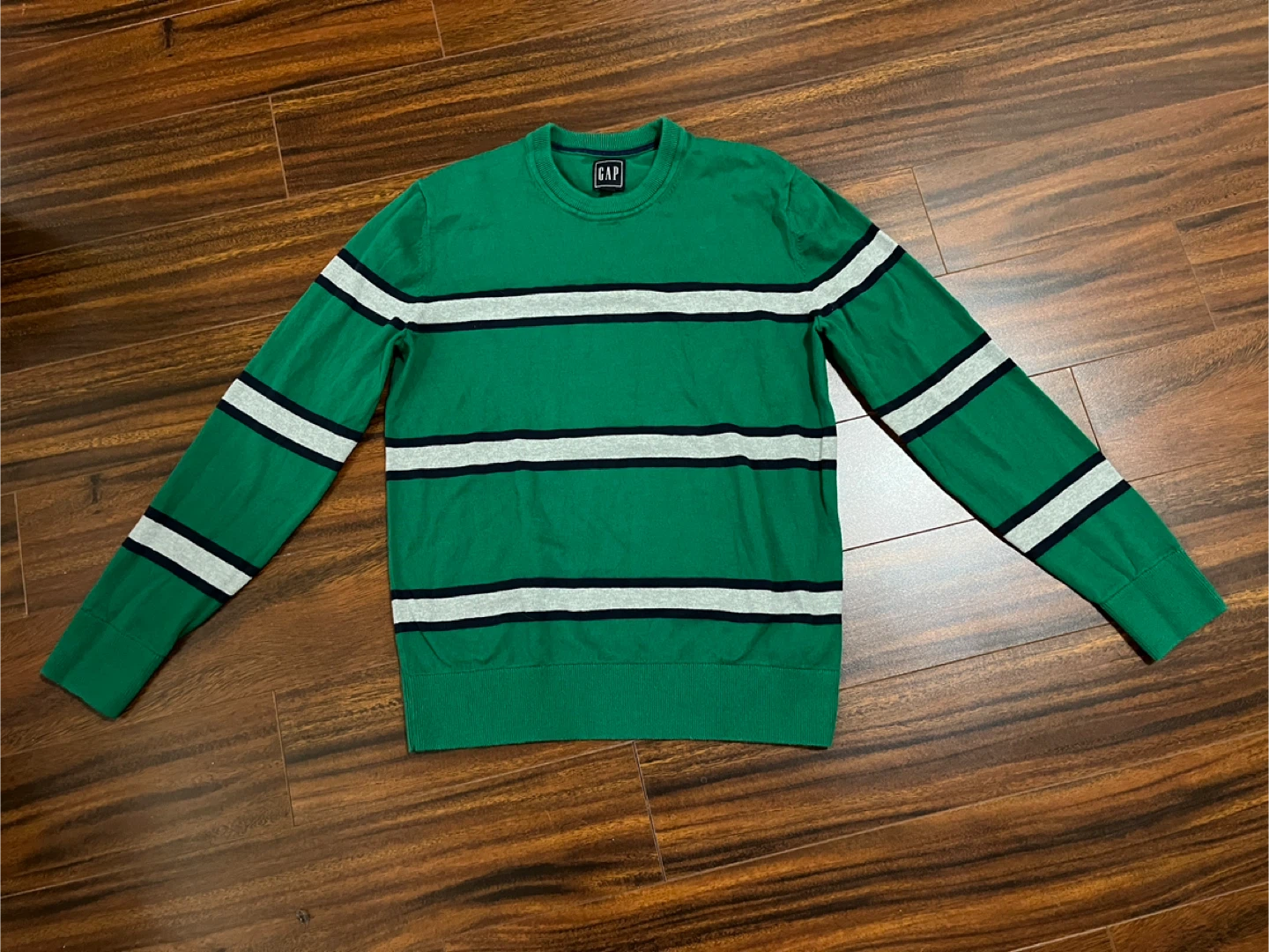 Gap men’s XS crewneck sweater, cotton, green striped