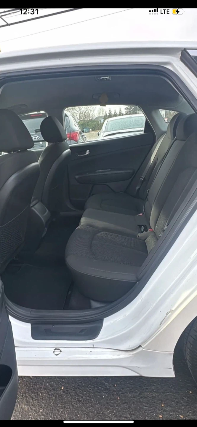 White Kia Optima Sedan