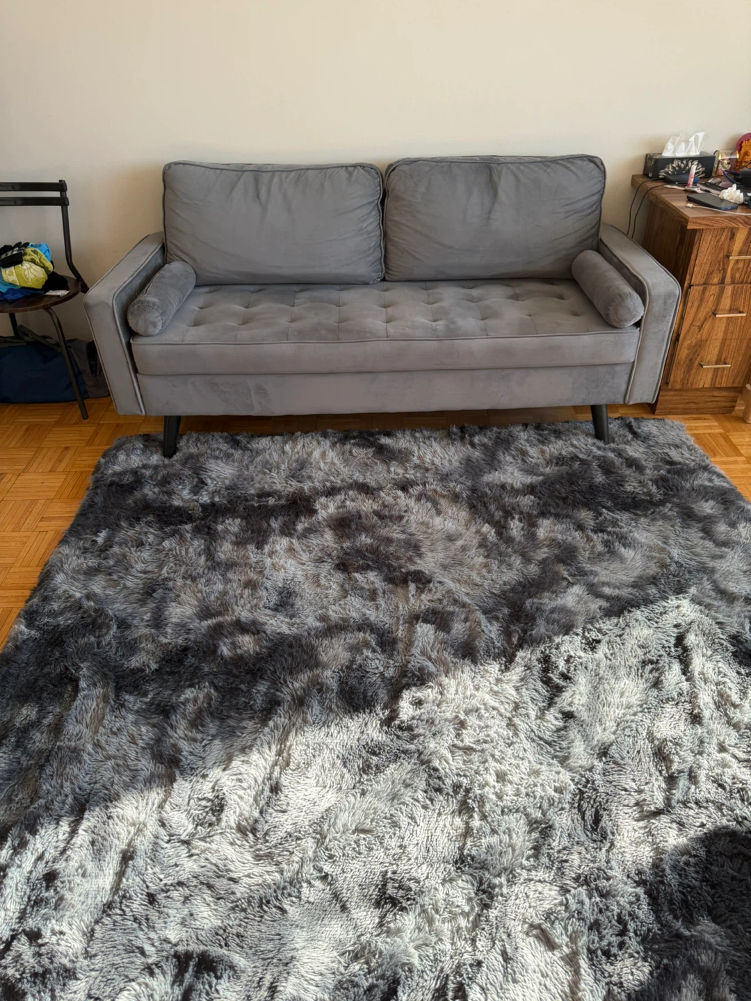 Wayfair Grey Velvet Sofa with Carpet - photo 5