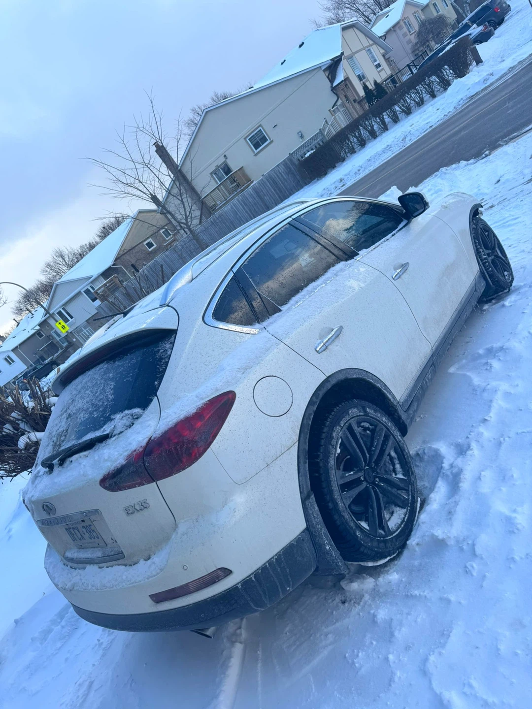 Infiniti EX35 Damaged SUV for Parts
