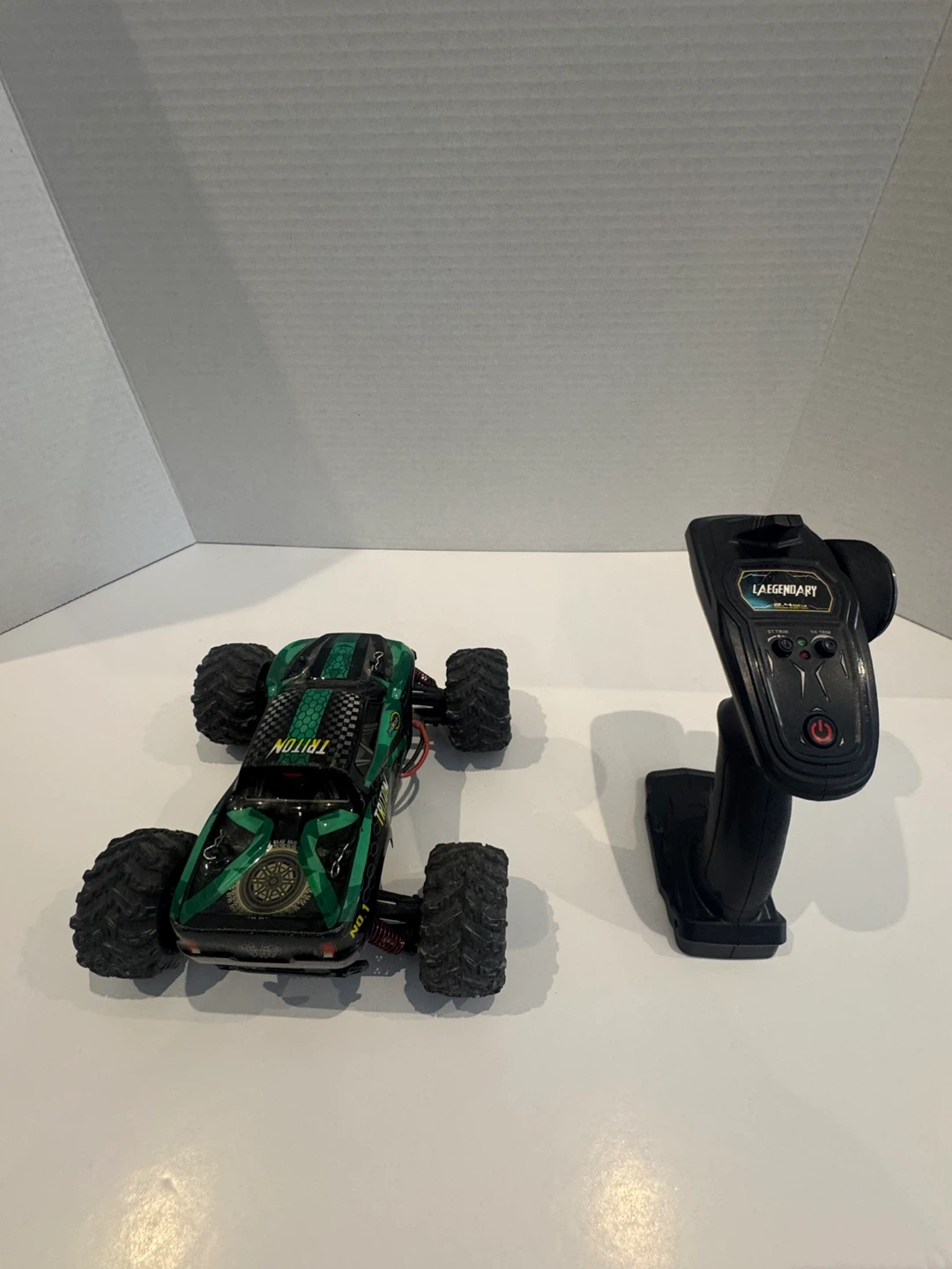 Remote control TRITON Monster Truck - photo 3