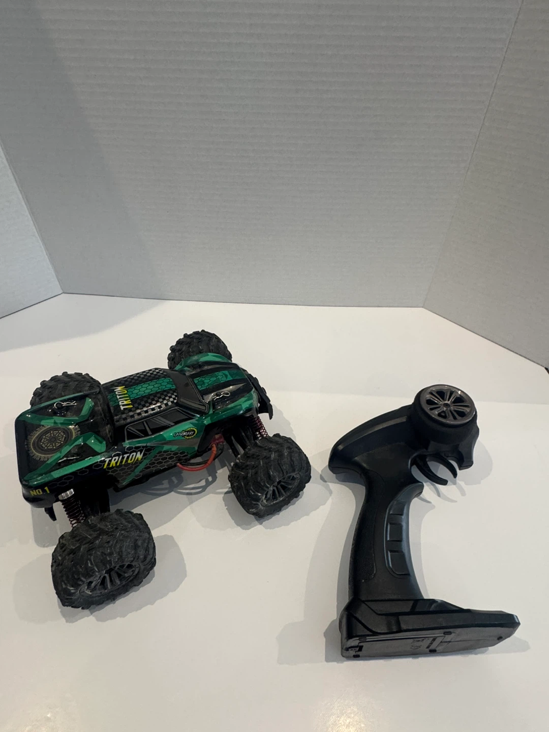 Remote control TRITON Monster Truck