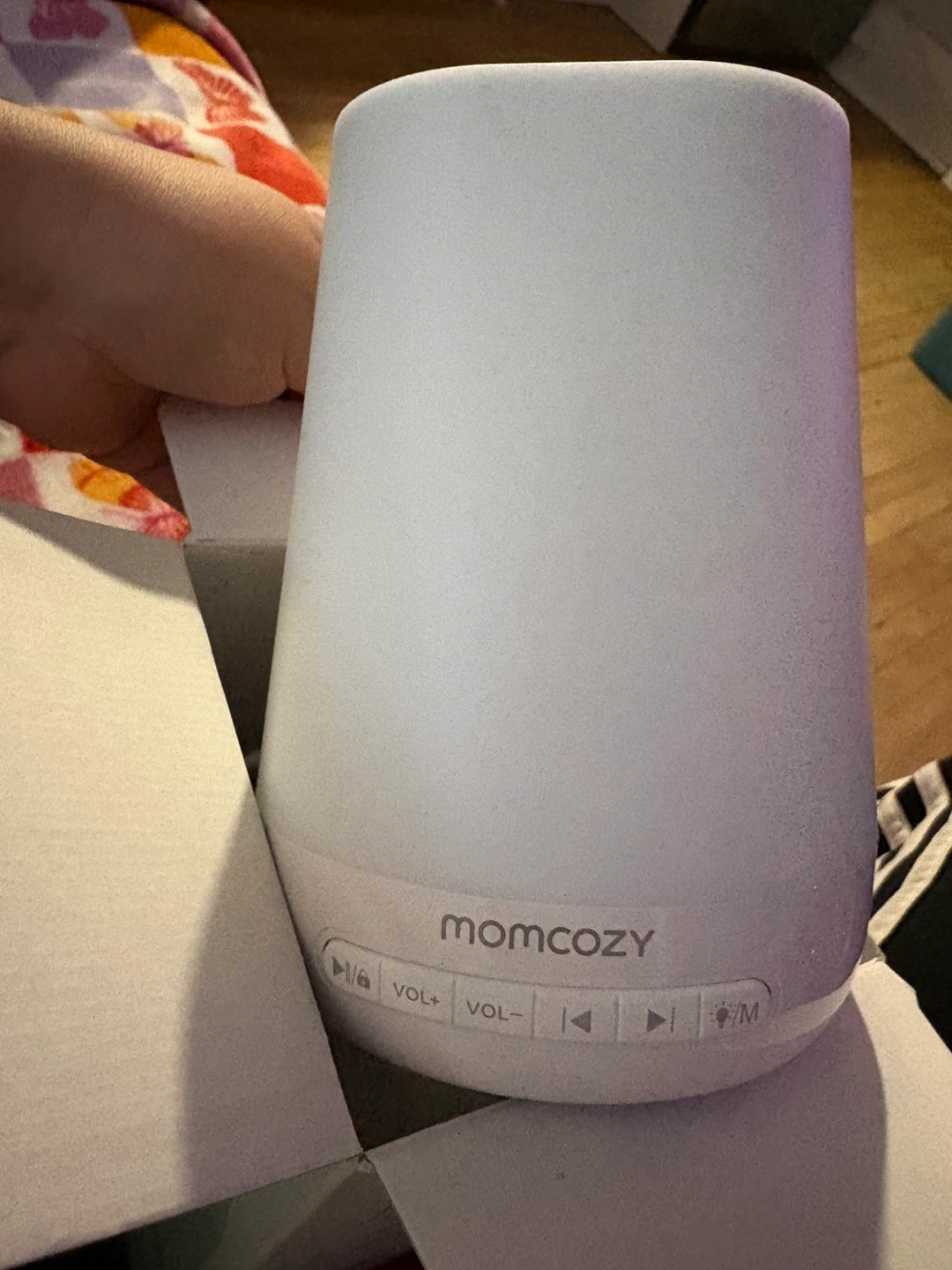 Momcozy Smart Sound Machine with Night Light - photo 3