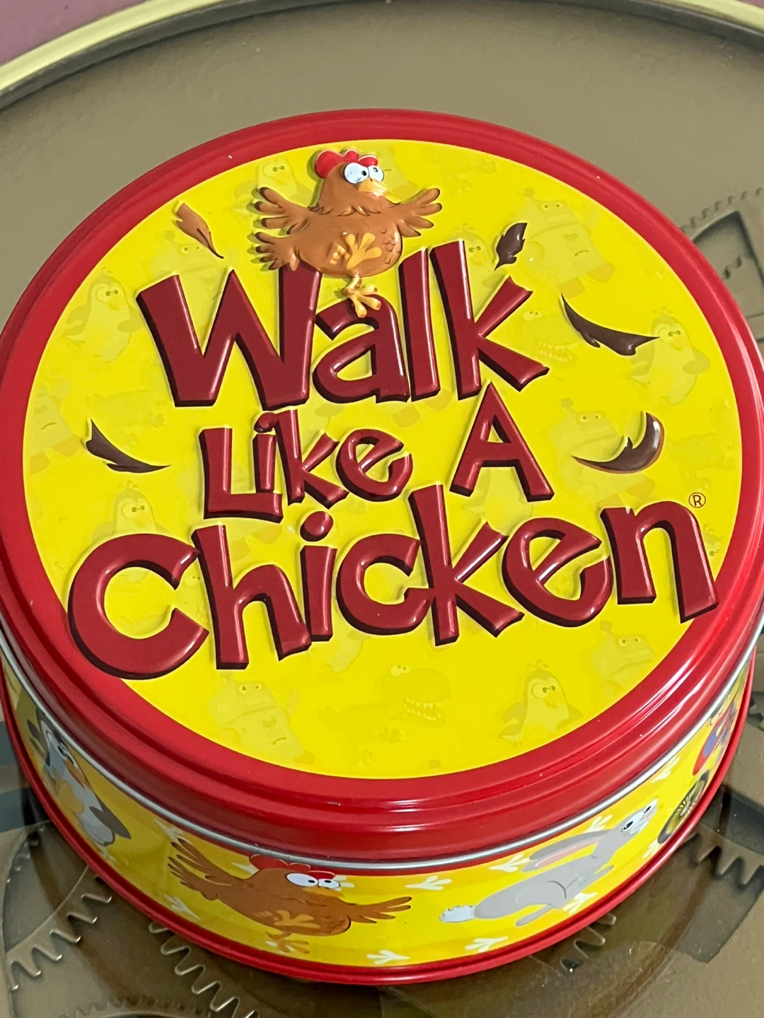 🏆Walk Like A Chicken Board Game Tin