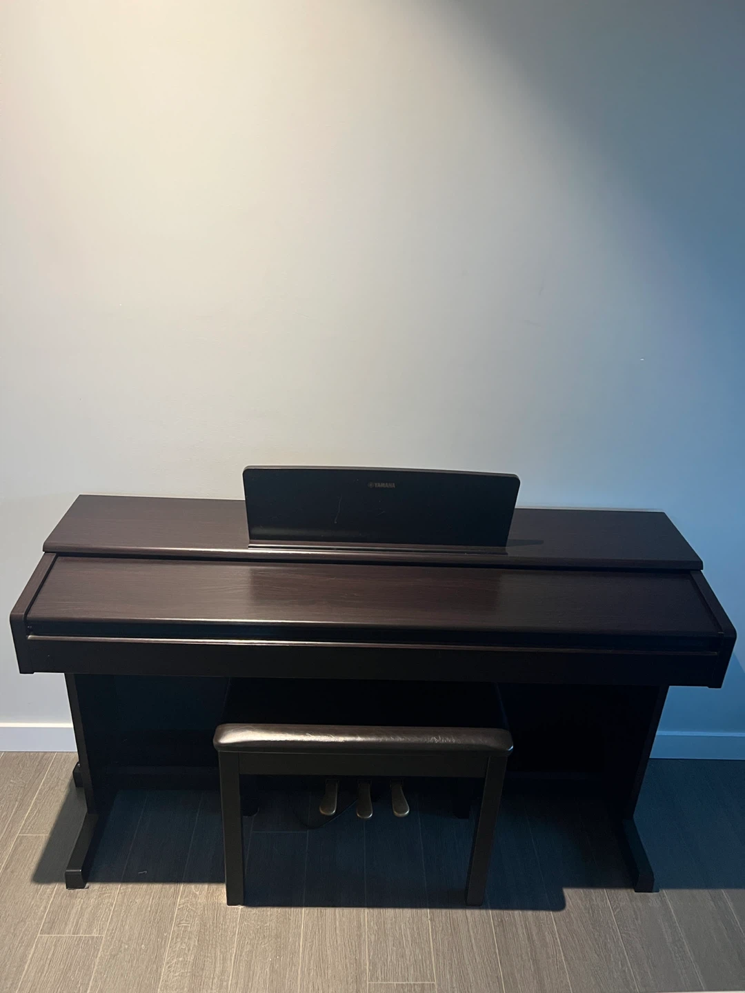 Yamaha Digital Piano with Bench - photo 2
