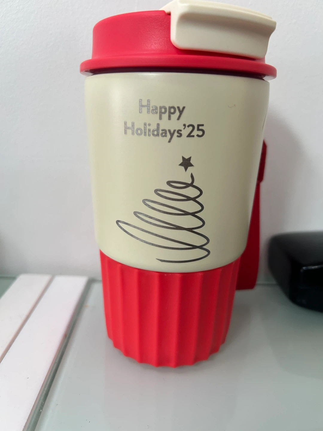 Le Pain Quotidien Holiday Year 2025 Travel Mug (holiday special)