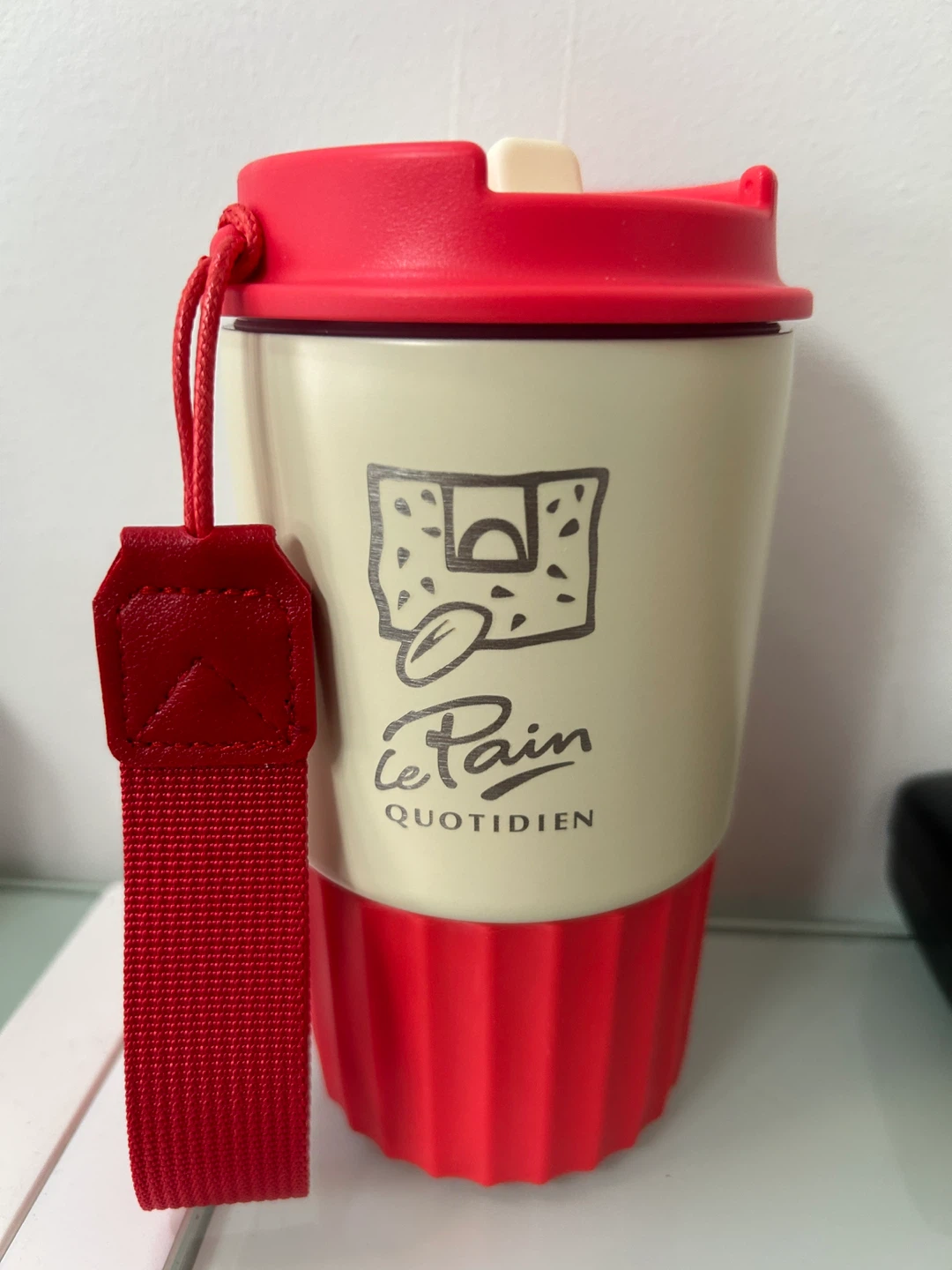 Le Pain Quotidien Holiday Year 2025 Travel Mug (holiday special) - photo 2