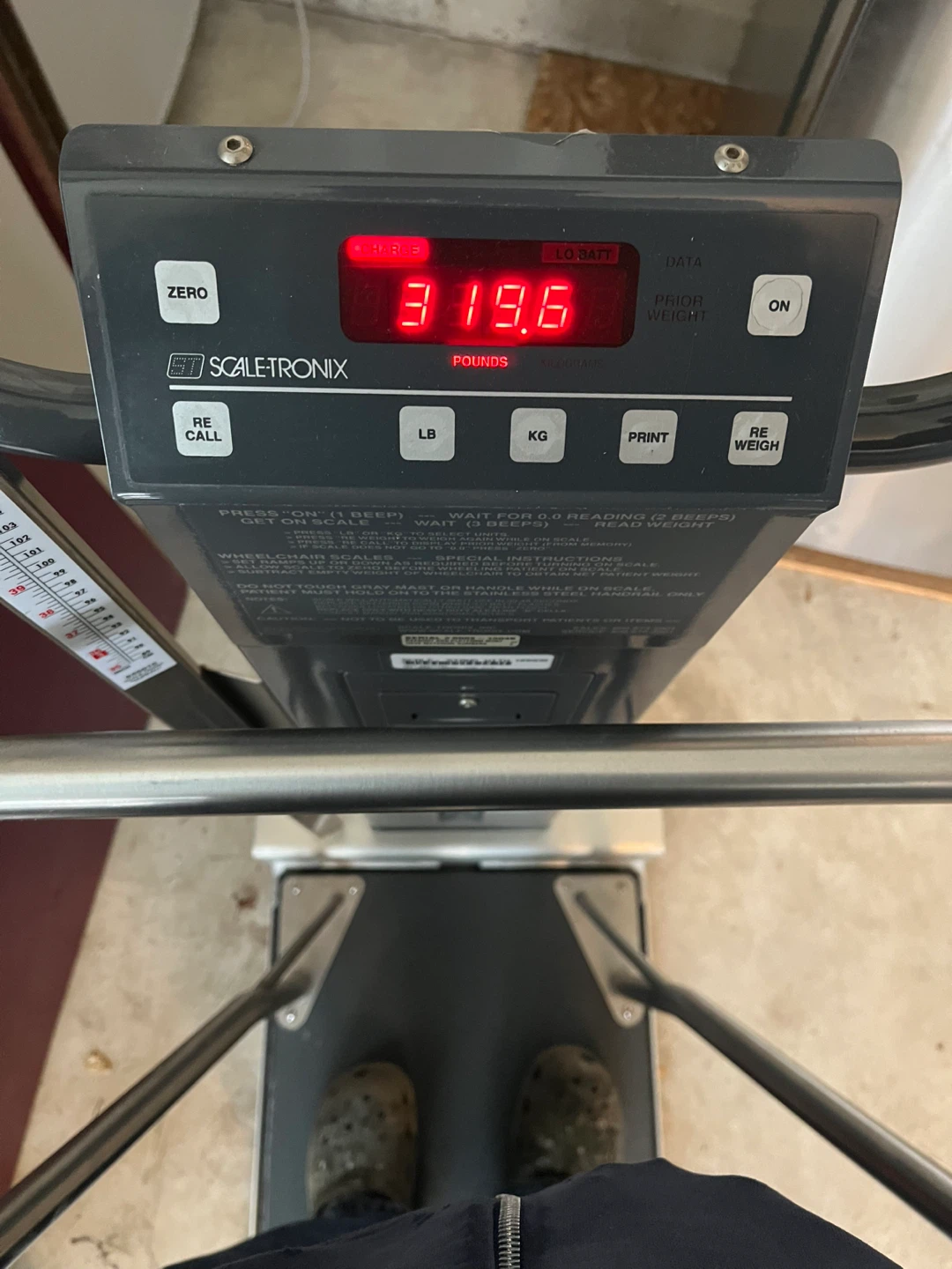 Scale-Tronix Professional Digital Medical Scale with Height Rod