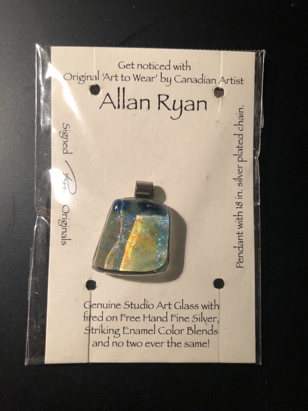 Art Glass Pendant 🏆