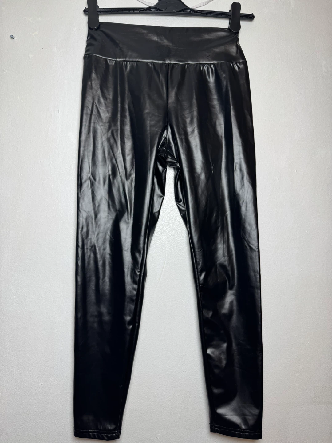 Black Faux Leather Leggings Size M