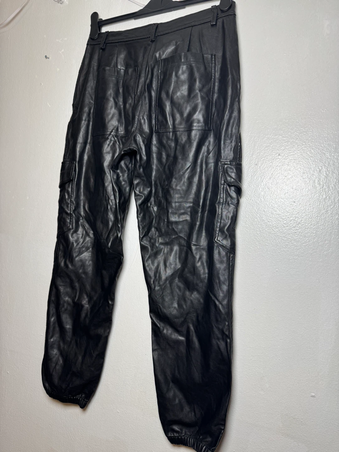 Fashion Nova Black Faux Leather Cargo Pants Size L - photo 3