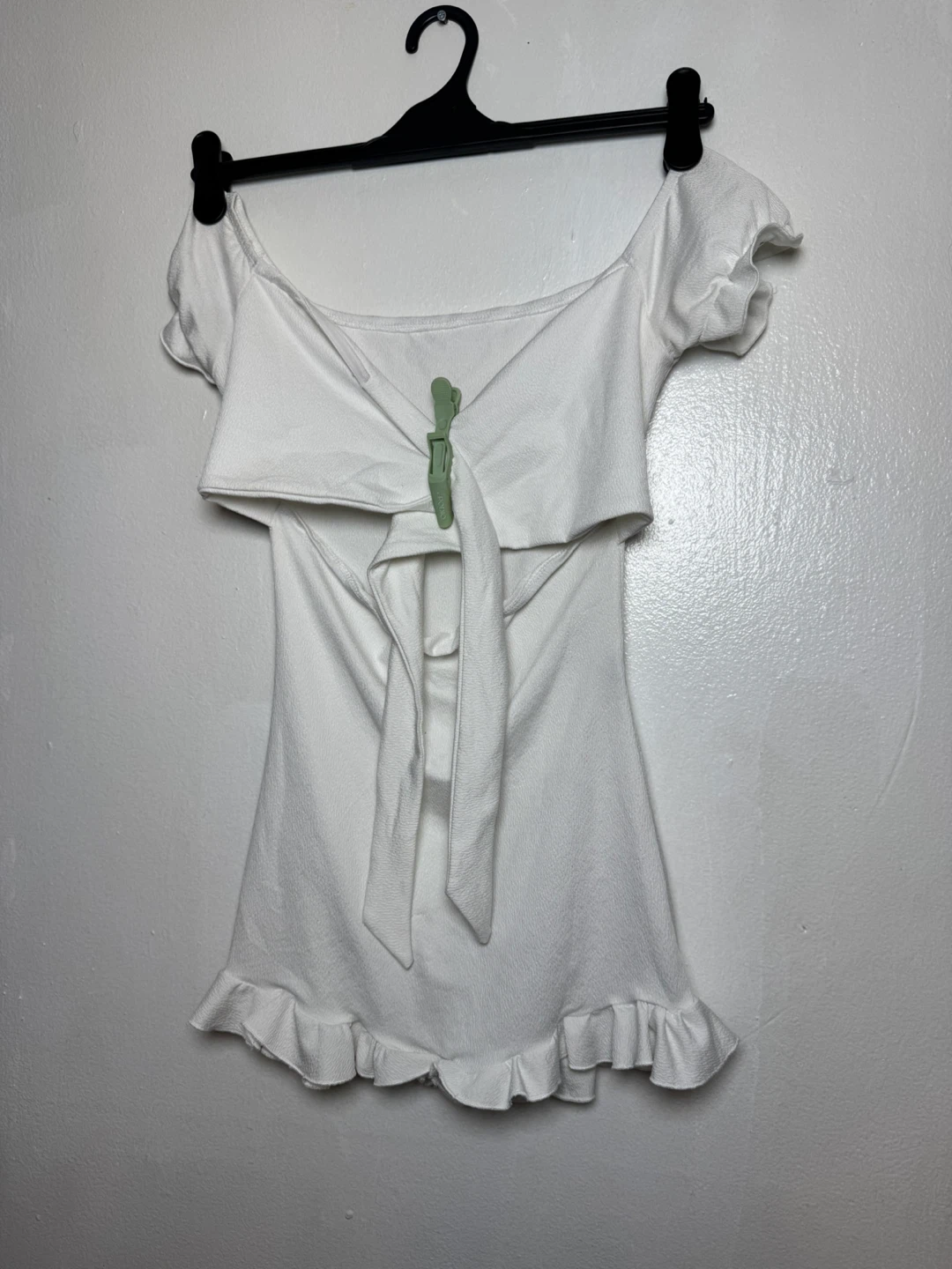 SHEIN White Off-the-Shoulder Ruffle Dress Size M