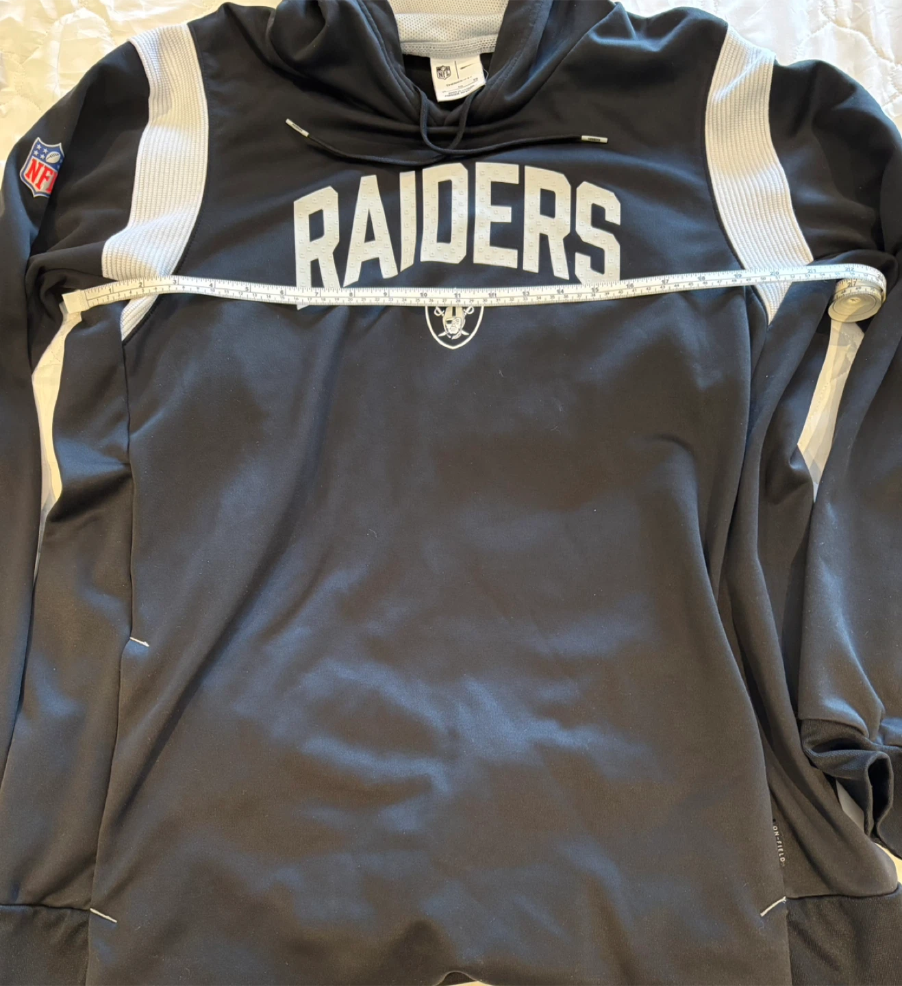 Nike Las Vegas Raiders Therma-FIT Pullover Hoodie - photo 4