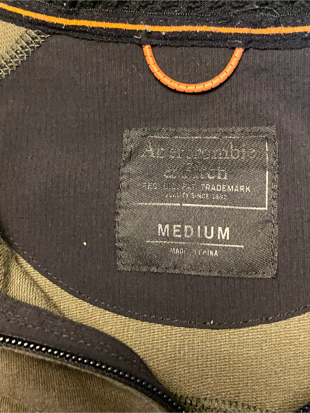 Abercrombie & Fitch Camo Zip-Up Hoodie - Medium - photo 3