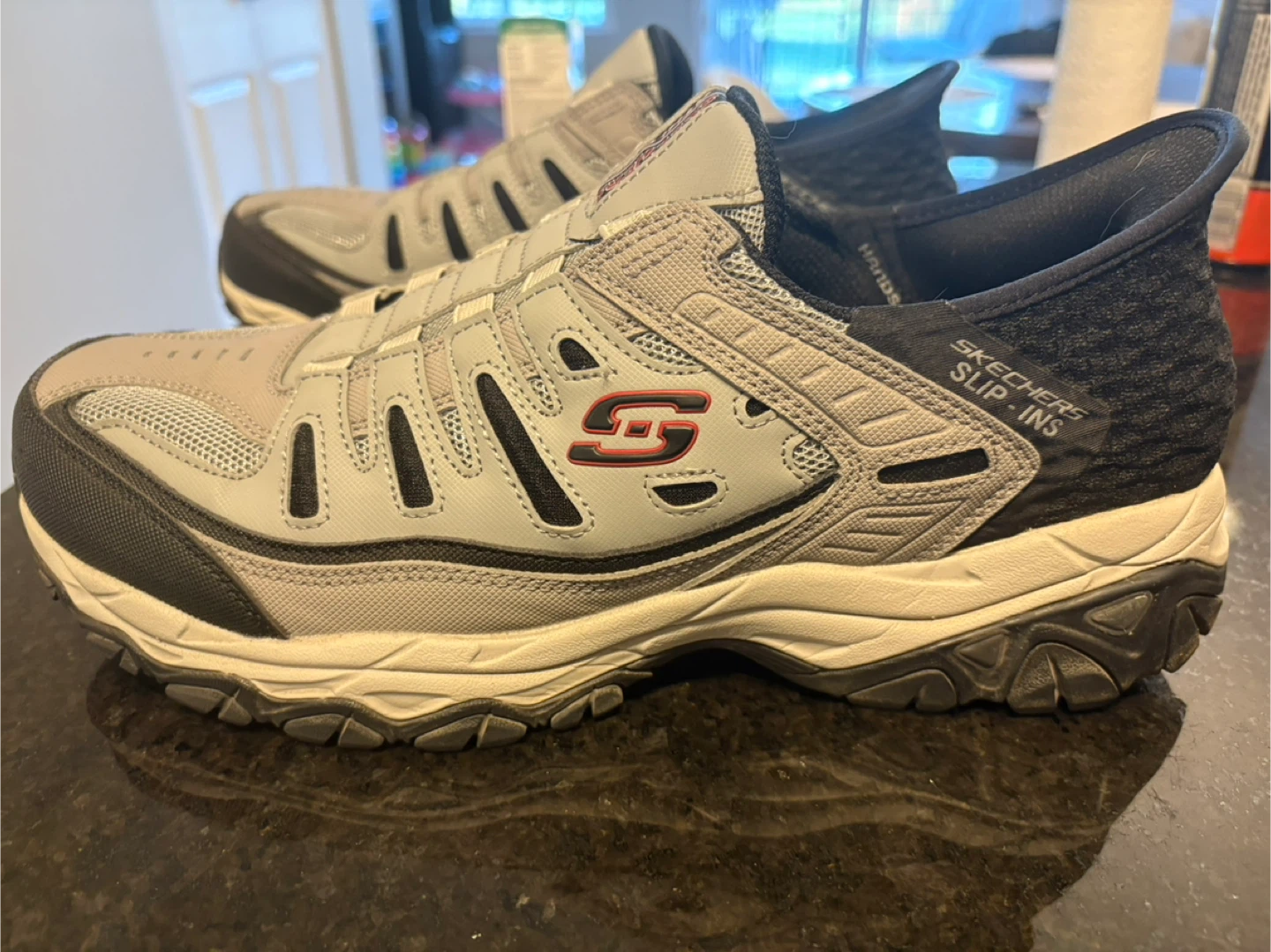 Skechers Men's Slip-Ins Extra Wide Fit Athletic Shoes Size 12 - photo 4