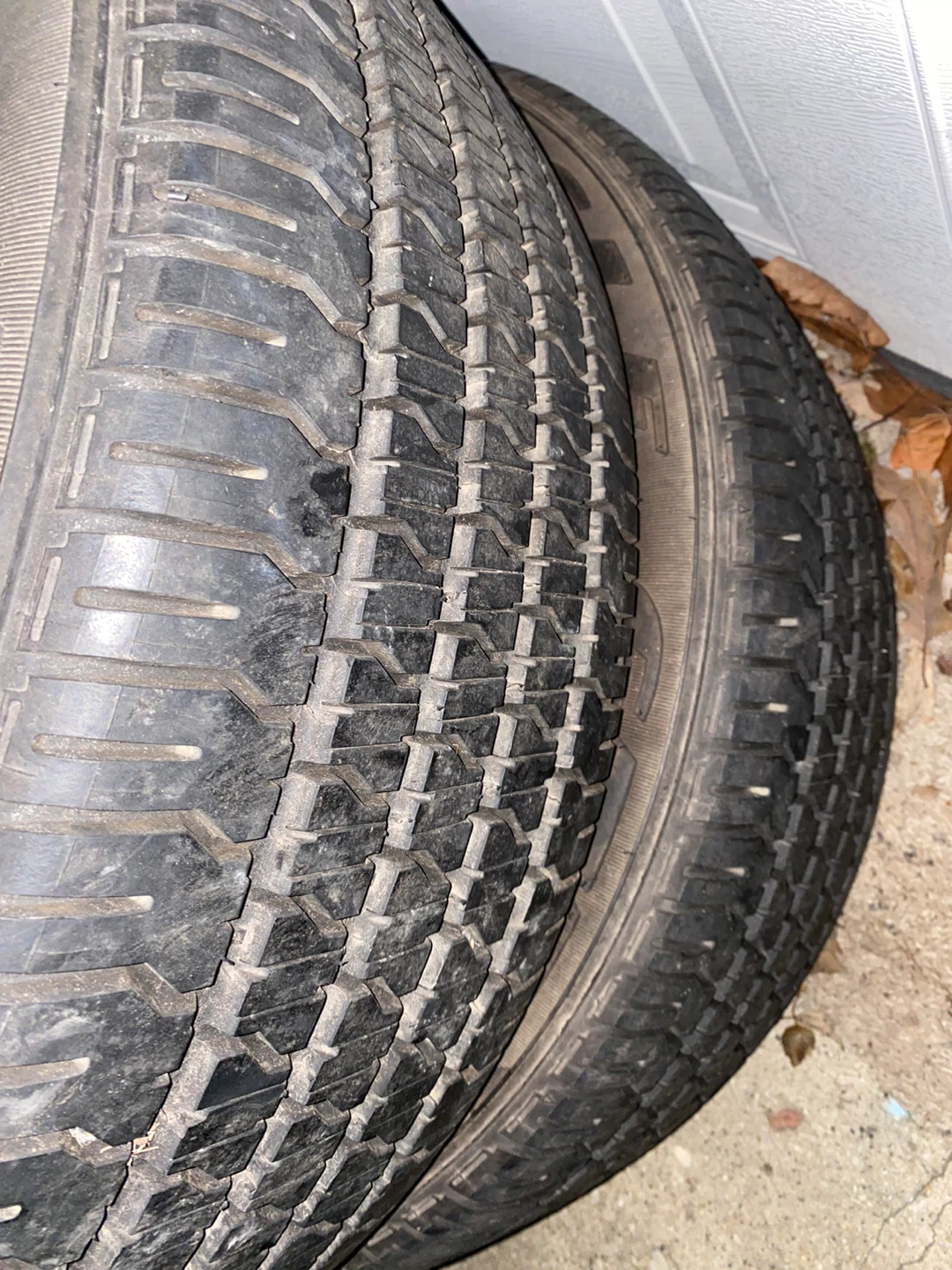 Chrome Alloy Wheels and Tires Set - photo 2