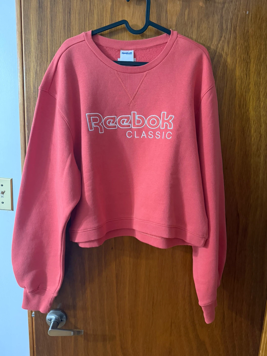 Reebok Classic Crewneck Sweatshirt - Coral
