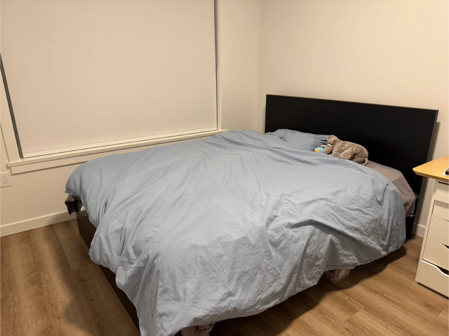 Kingsdown Queen Mattress & Bed frame