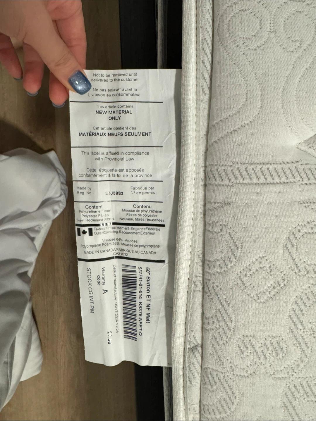 Kingsdown Queen Mattress & Bed frame - photo 4