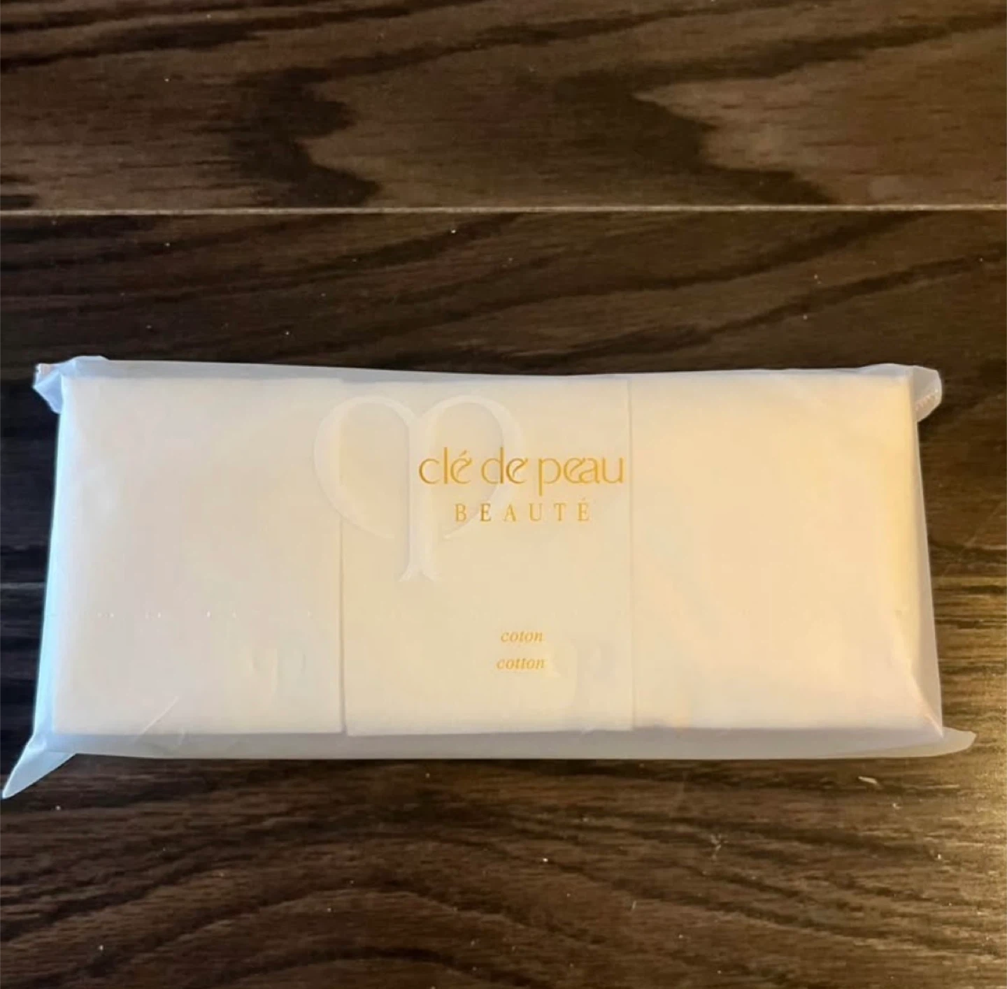 Clé de Peau Beauté Cotton Pads (36 sheets)