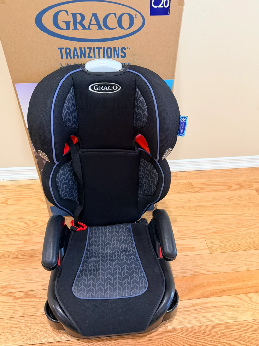Graco Transitions Booster Car Seat - photo 2