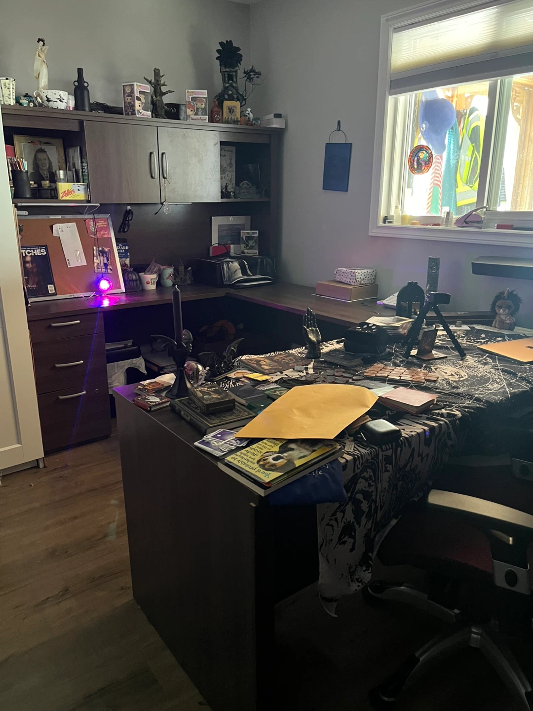 Desk