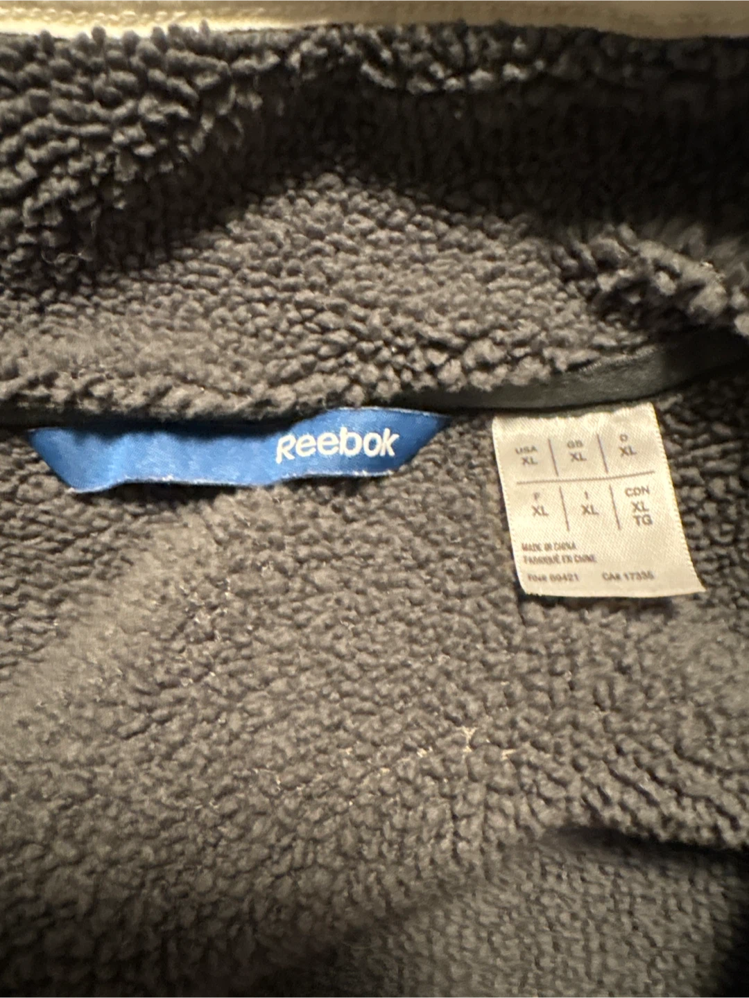 Excellent Condition Reebok Fleece Jacket L/ XL - photo 3