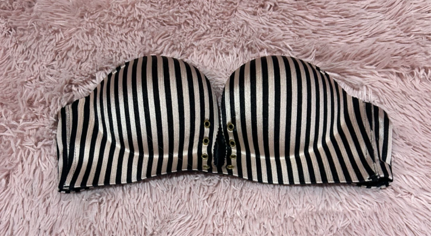 Strapless Pinstripe Bra with Front tie up🏆