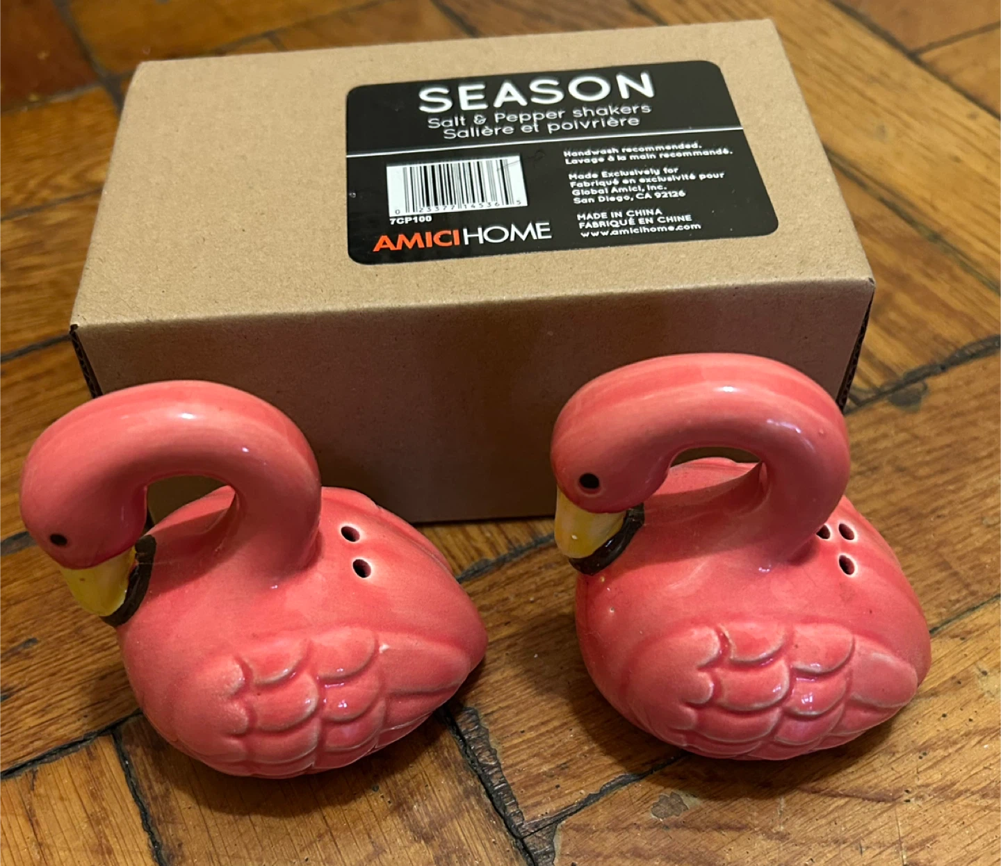 Set of 3” Tall Flamingo Salt & Pepper Shakers 🏆 - photo 3