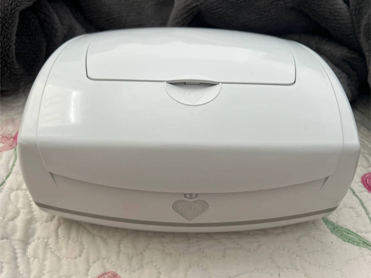White Wipe Warmer with Power Cord