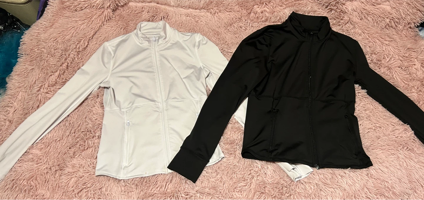 Women's Athletic Jackets - Black & White🏆