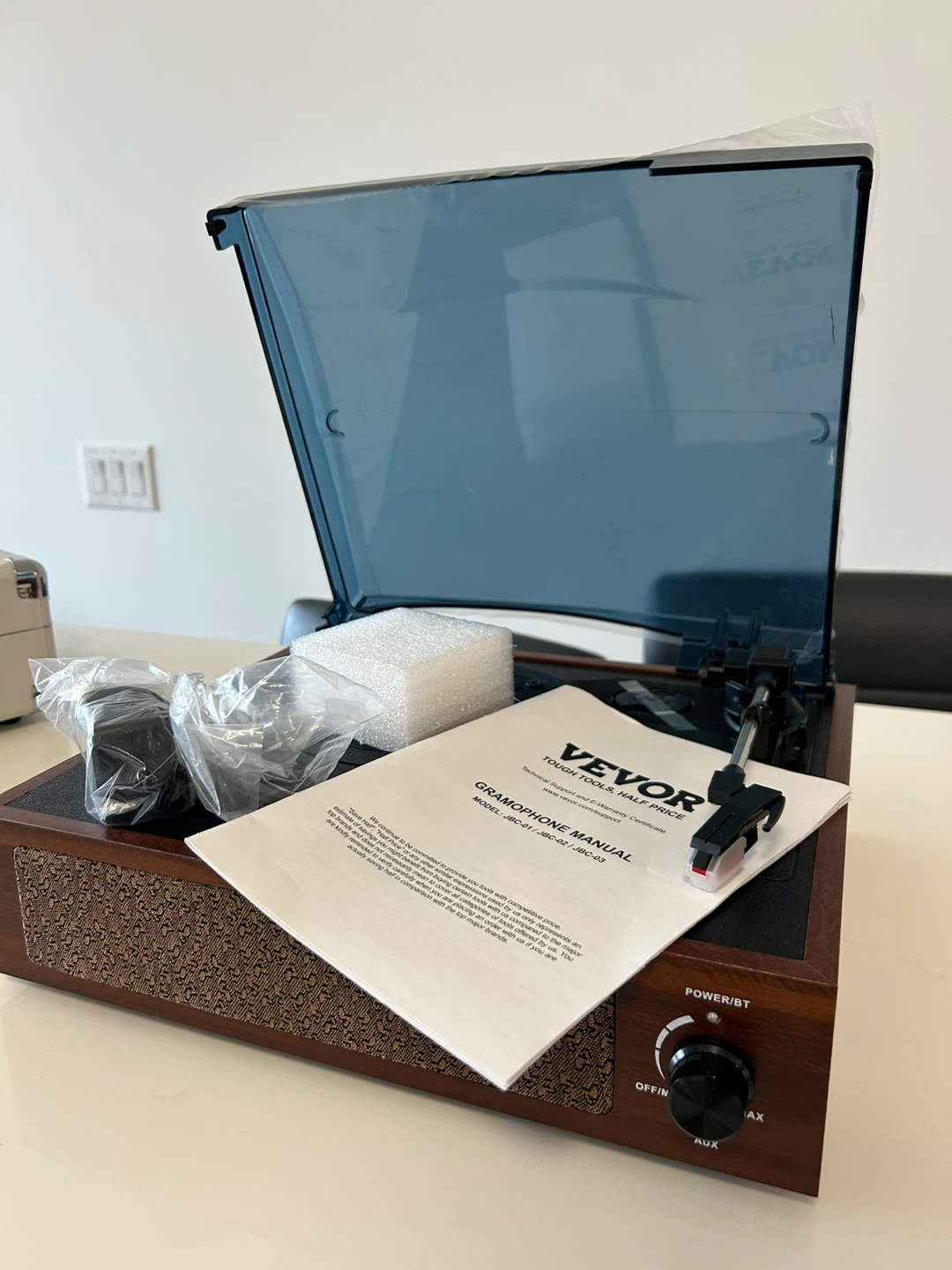 Vevor Gramophone Record Player - photo 4