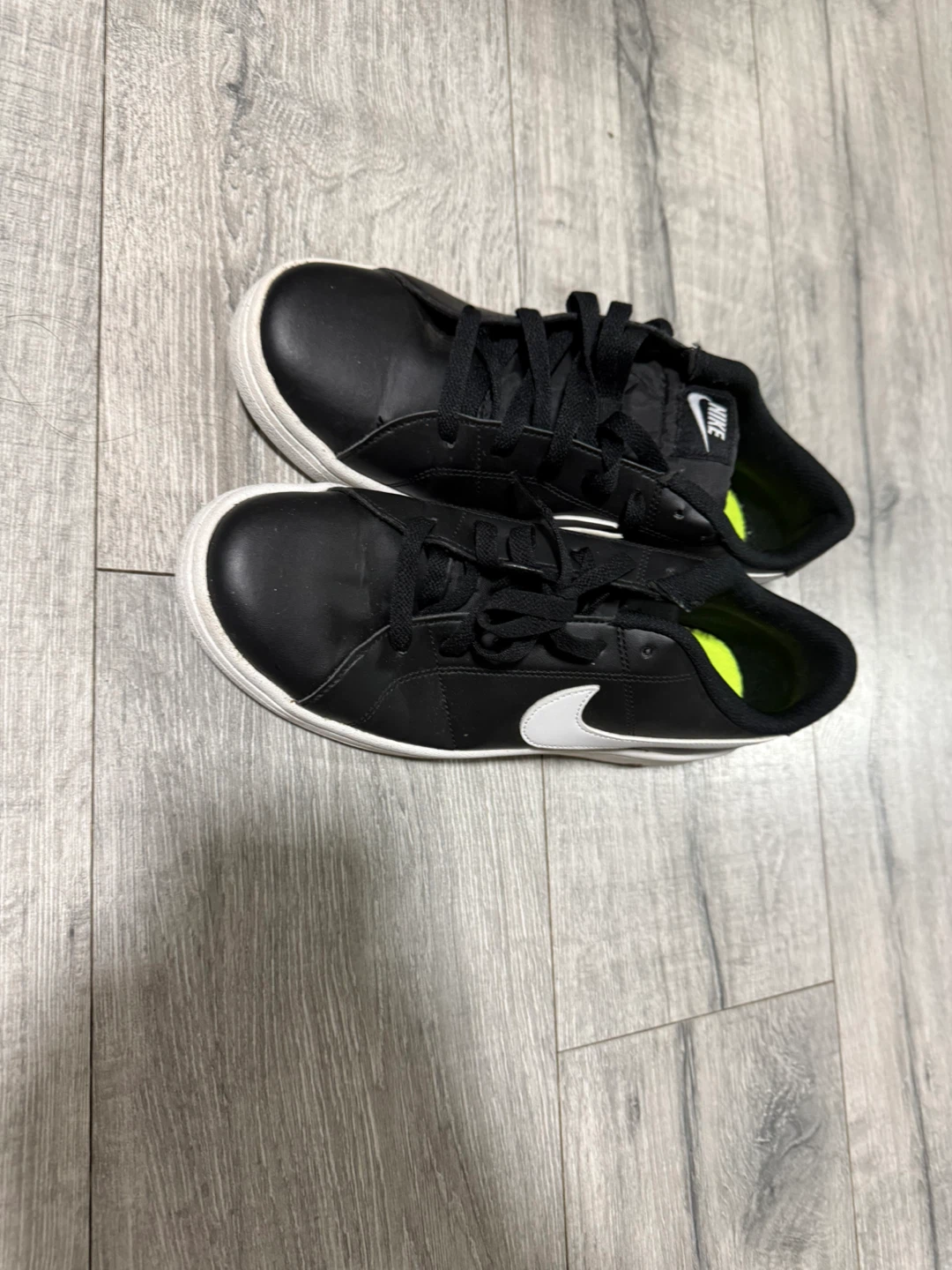 Nike shoes
