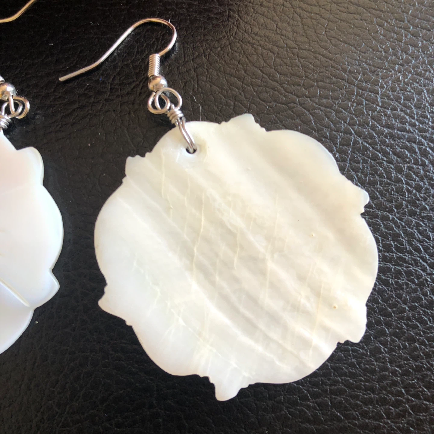 Mother of Pearl Flower Earrings - photo 3