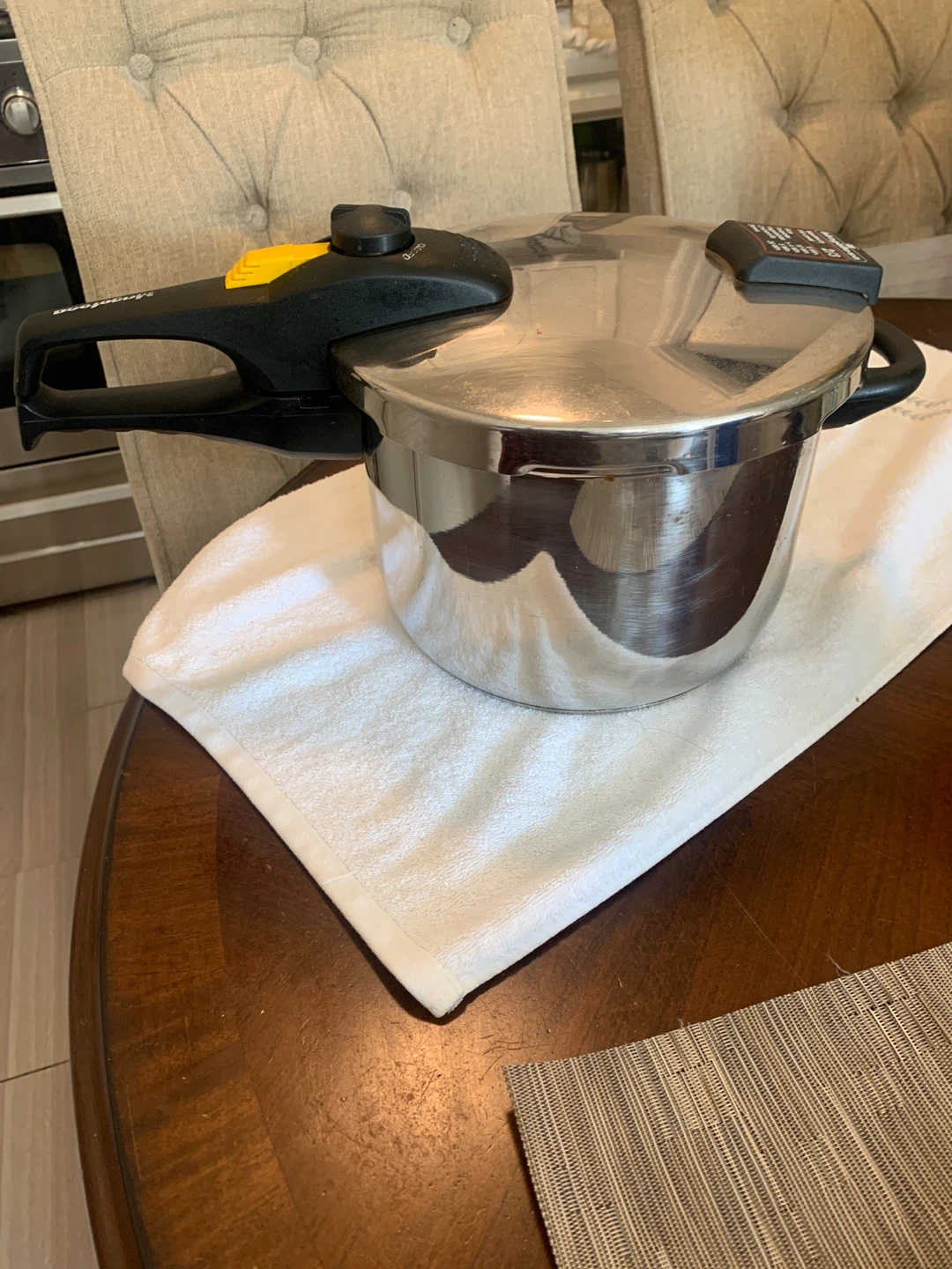 Magefesa Stainless Steel Pressure Cooker