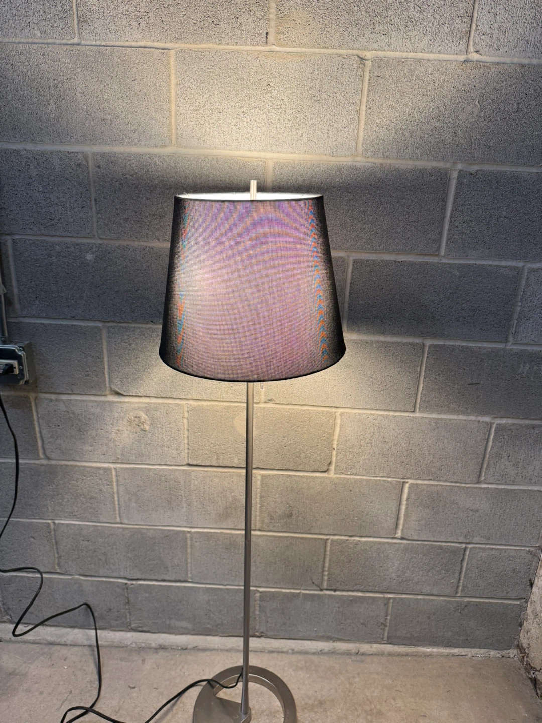 IKEA NYFORS Floor Lamp — Nickel-Plated / Black Shade 25$ cash - photo 5