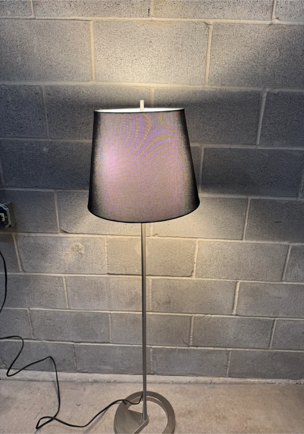 IKEA NYFORS Floor Lamp — Nickel-Plated / Black Shade 25$ cash - photo 4