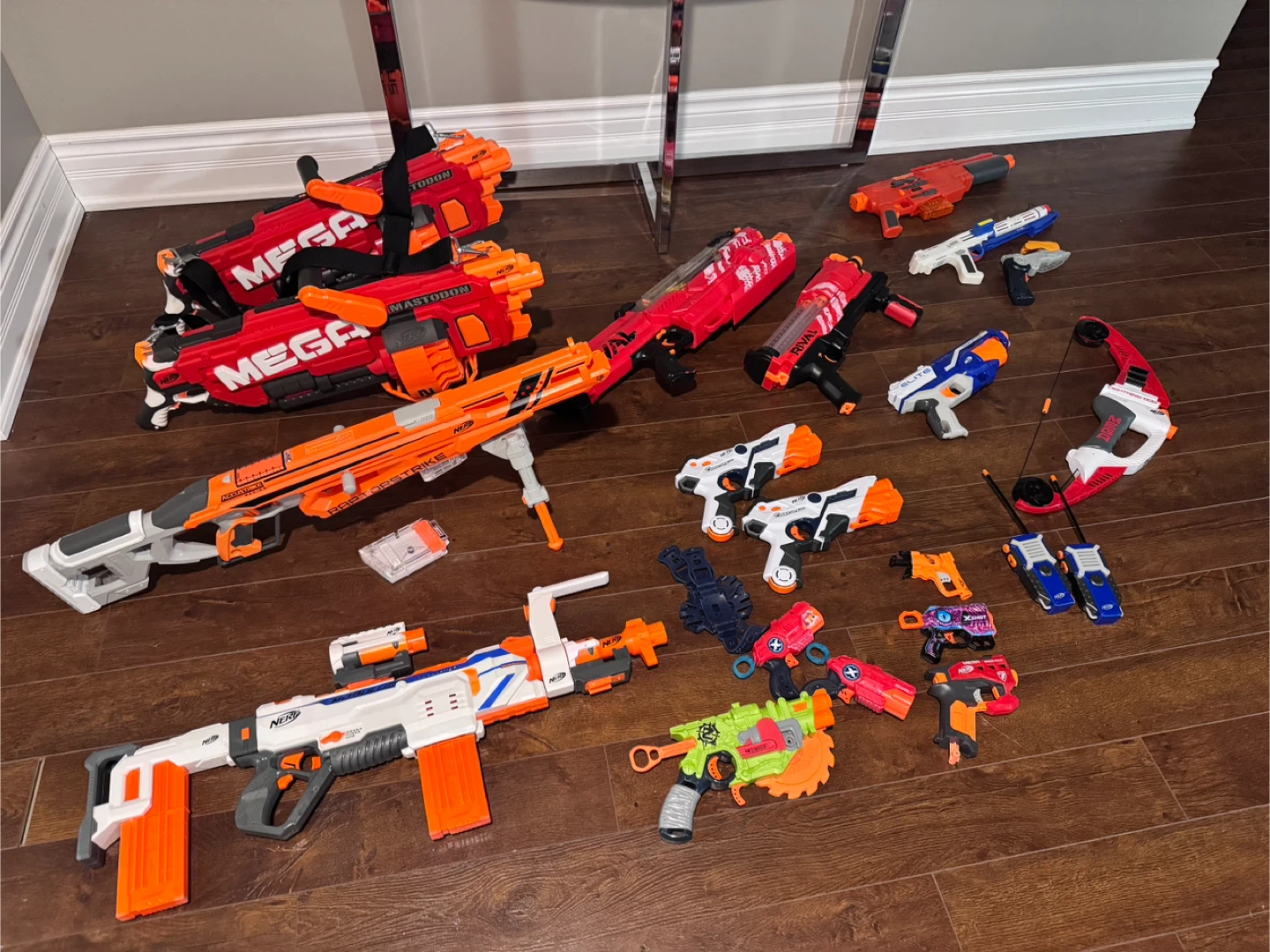 Nerf Zombie Strike Crosscut Dart Blaster Toy - photo 3