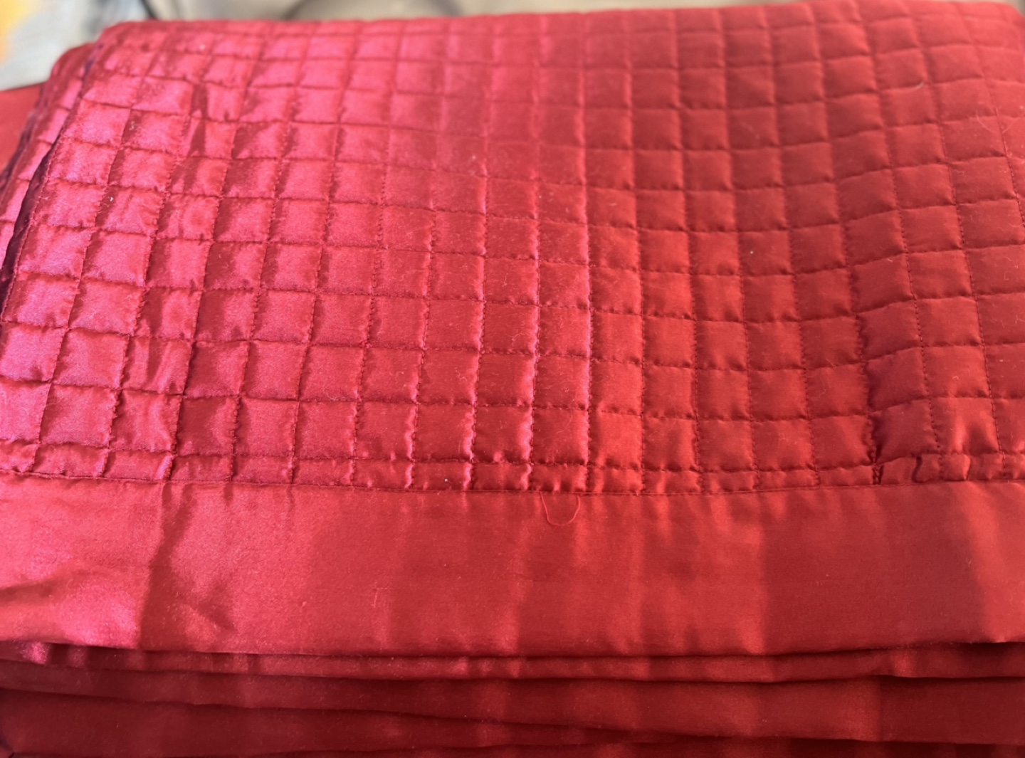 Quilted Throw Blanket-size 80”x60”