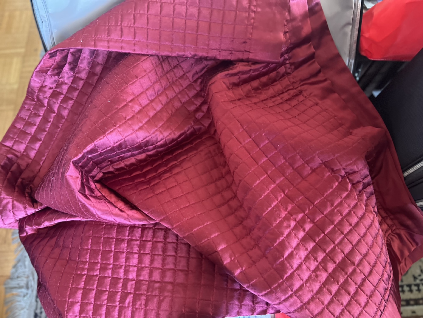 Quilted Throw Blanket-size 80”x60” - photo 2